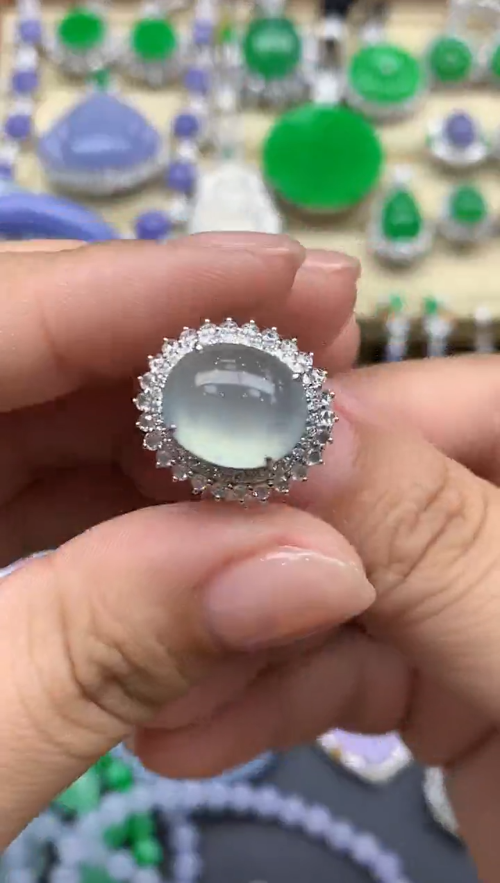 翡翠戒指18K金镶嵌802-春日珠宝