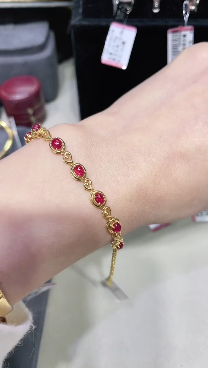 【闪购商品】红宝石手链18K金镶嵌·