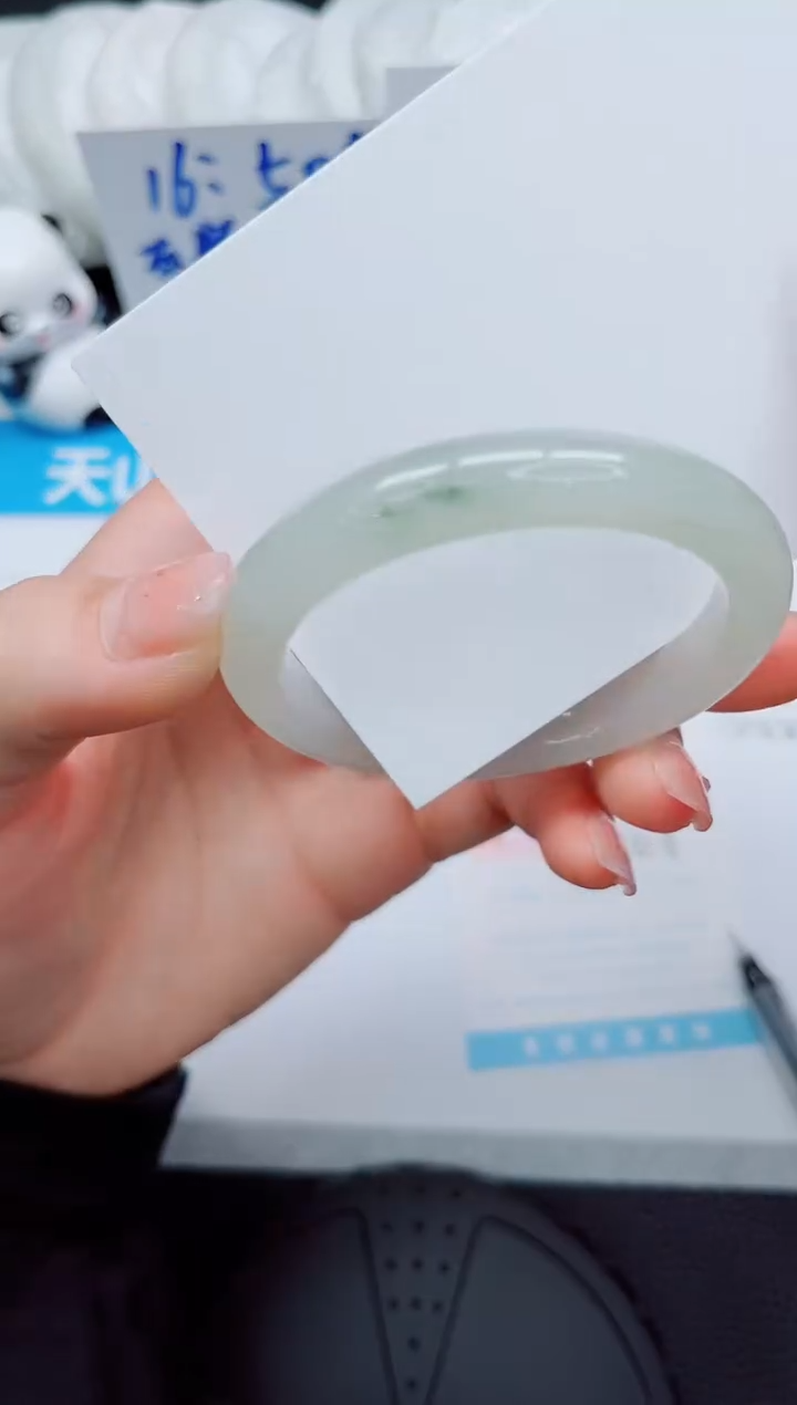 石英质玉手镯未镶嵌8-50