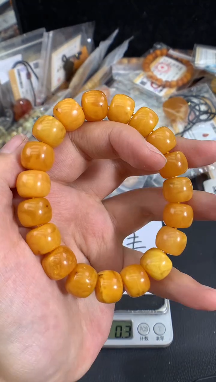 蜜蜡未镶嵌珠宝奇石1