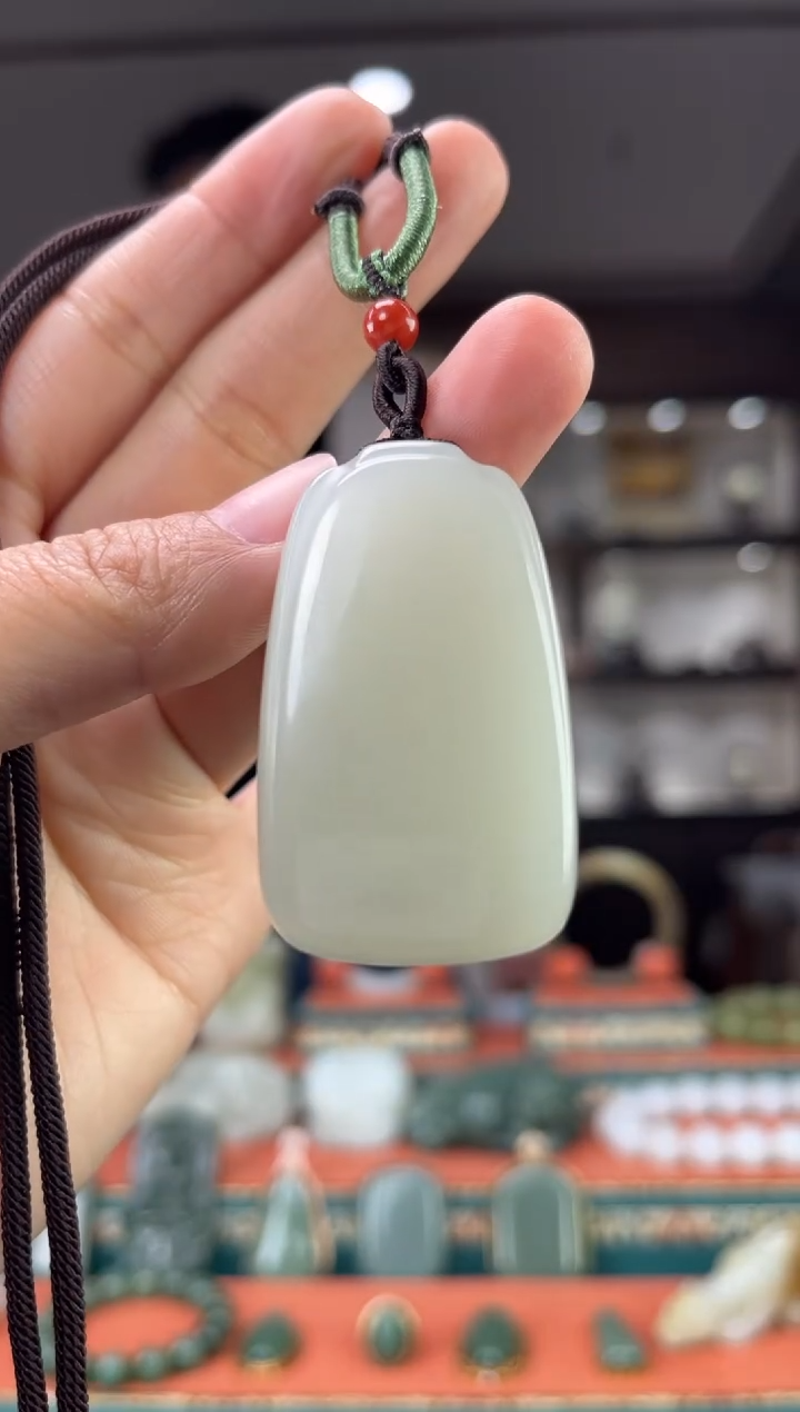 【闪购商品】和田玉颈饰未镶嵌佩佩