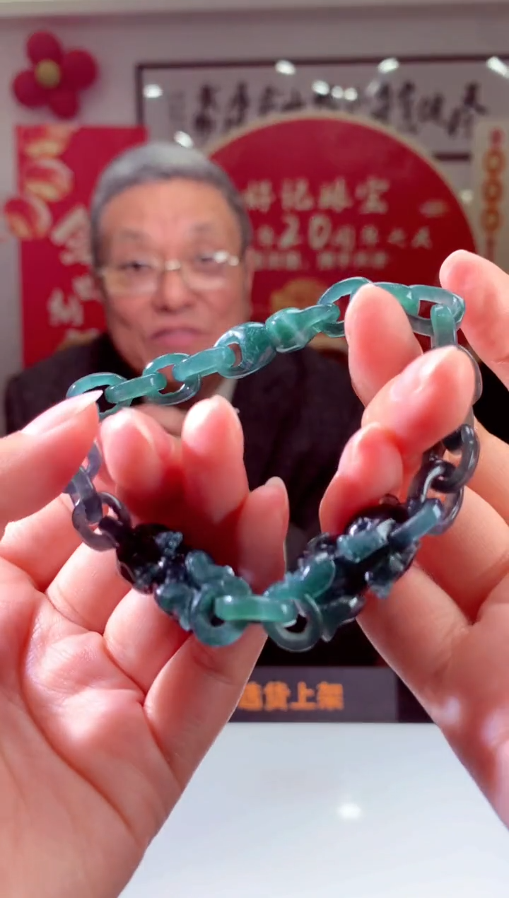 【闪购商品】定制翡翠未镶嵌天然A货翡翠（拍一发一）净货5+