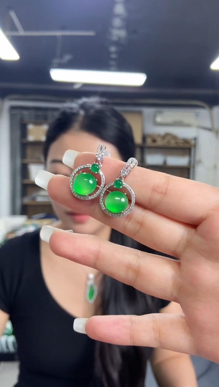 翡翠未镶嵌耳饰闪购链接多样性发其一颜色微差