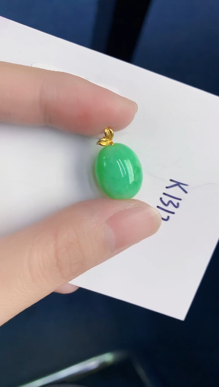 颈饰18K金镶嵌翡翠天然翡翠缅甸A货