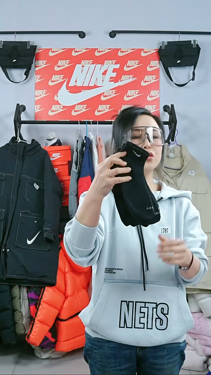 闪购编码Nike/Jordan运动衣以直播间过款为准尺码黑袜子29