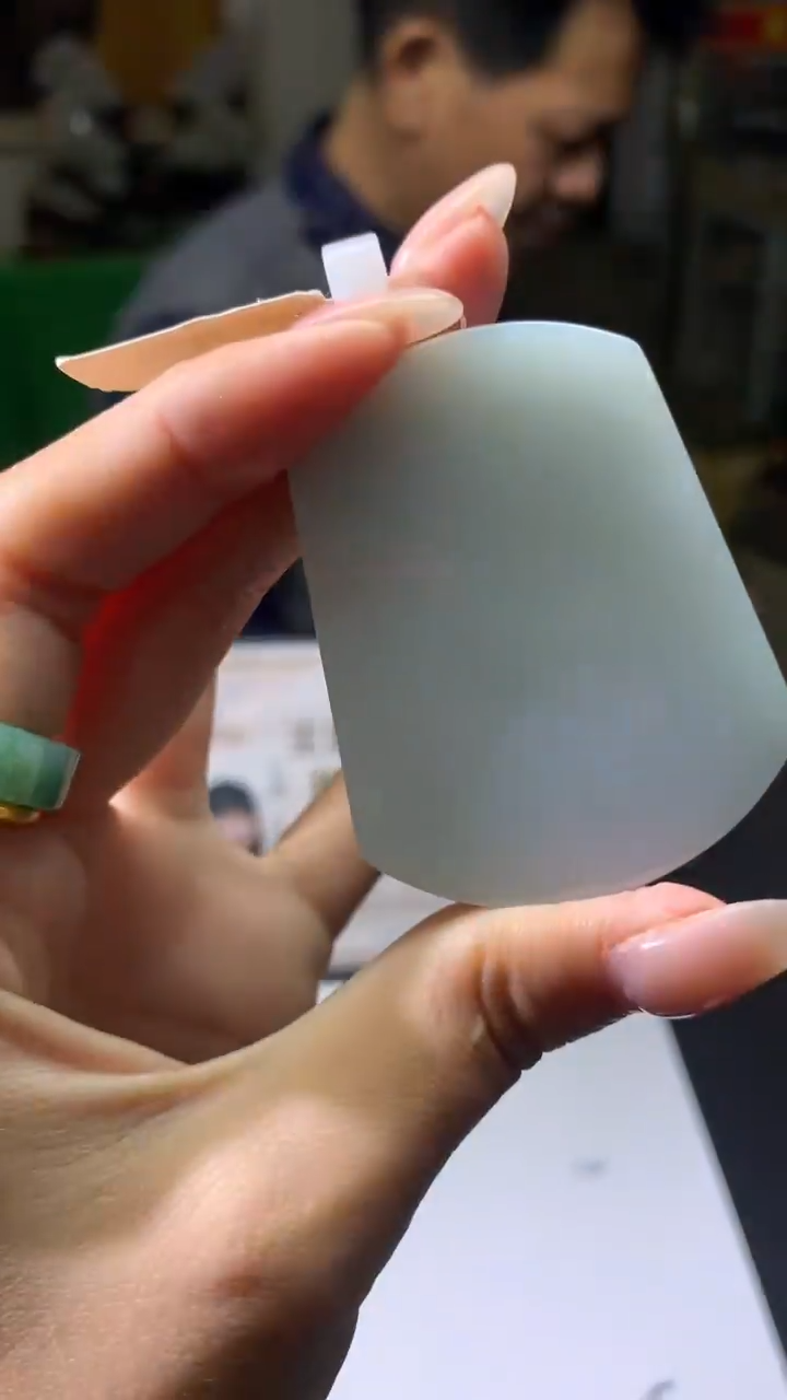 【闪购商品】定制翡翠未镶嵌不退不换CMH1件-A