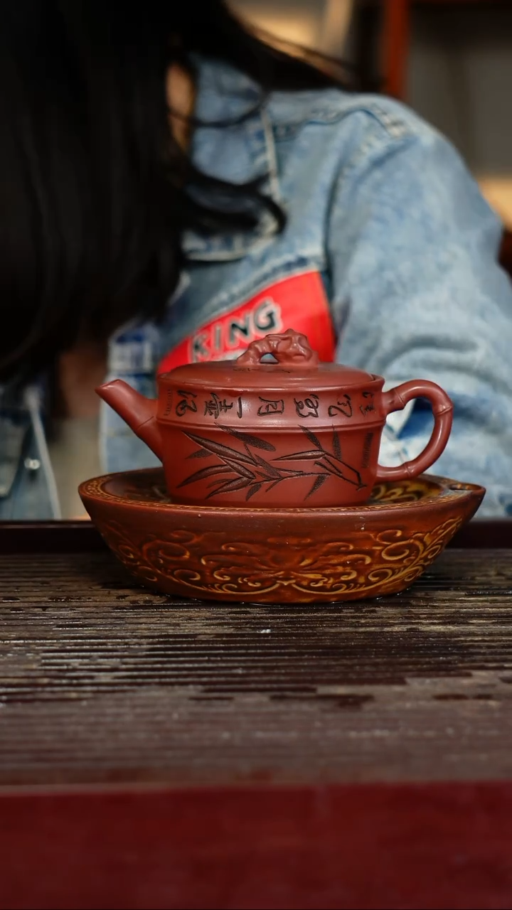 宜兴原矿紫砂壶茶壶宜兴原矿紫砂壶茶壶200C