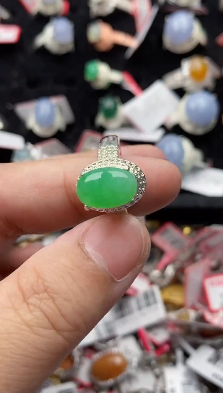 【闪购商品】翡翠戒指未镶嵌333333333