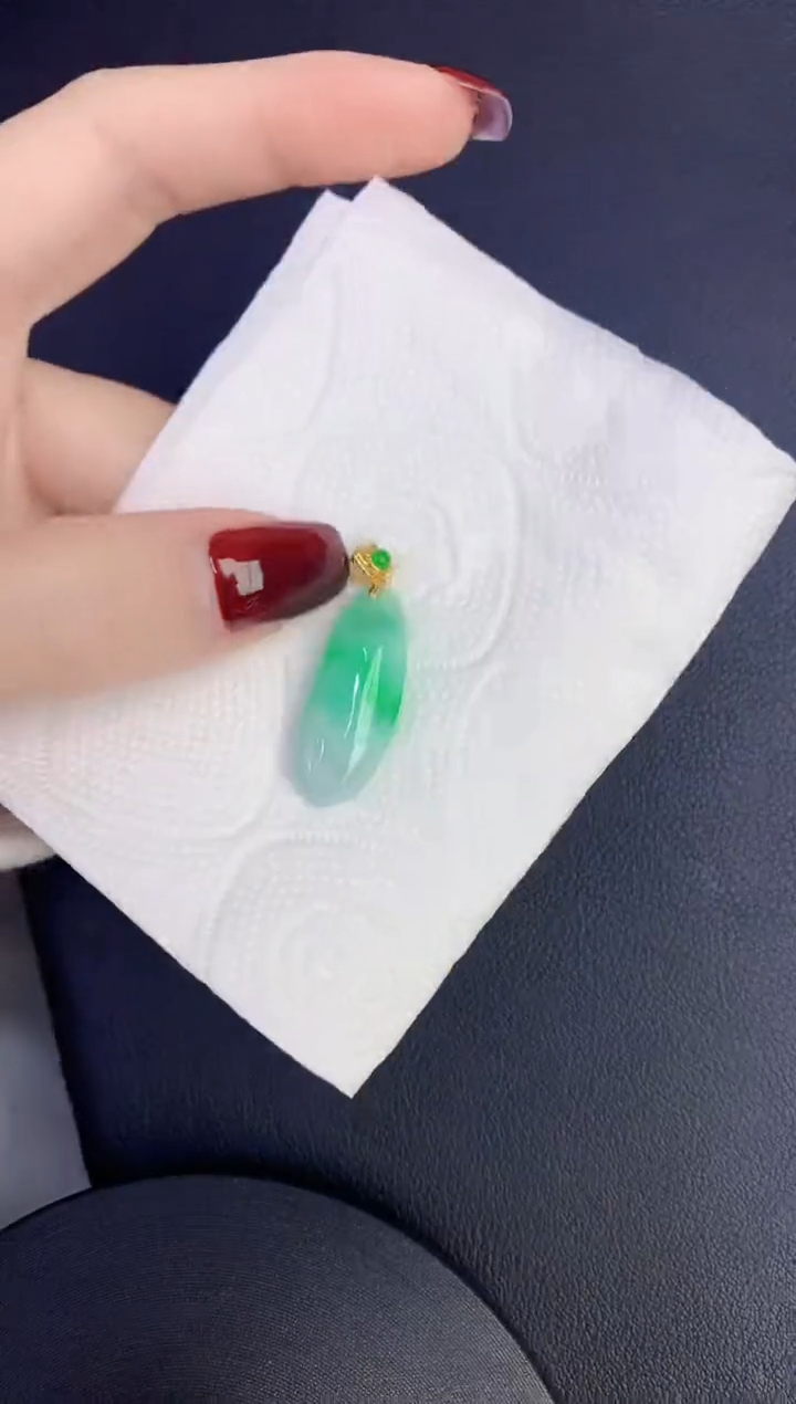 颈饰未镶嵌翡翠缅甸天然翡翠A货