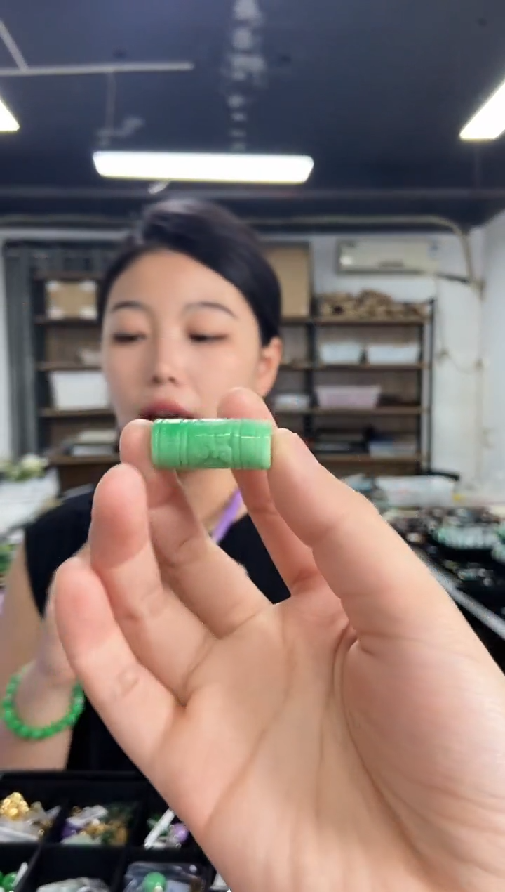 闪购链接多样性发其一颜色微差