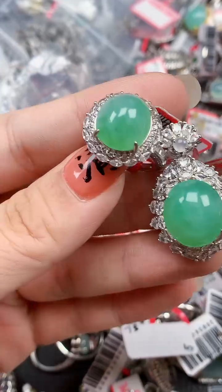 银S925镶嵌戒指翡翠天然A货缅甸翡翠