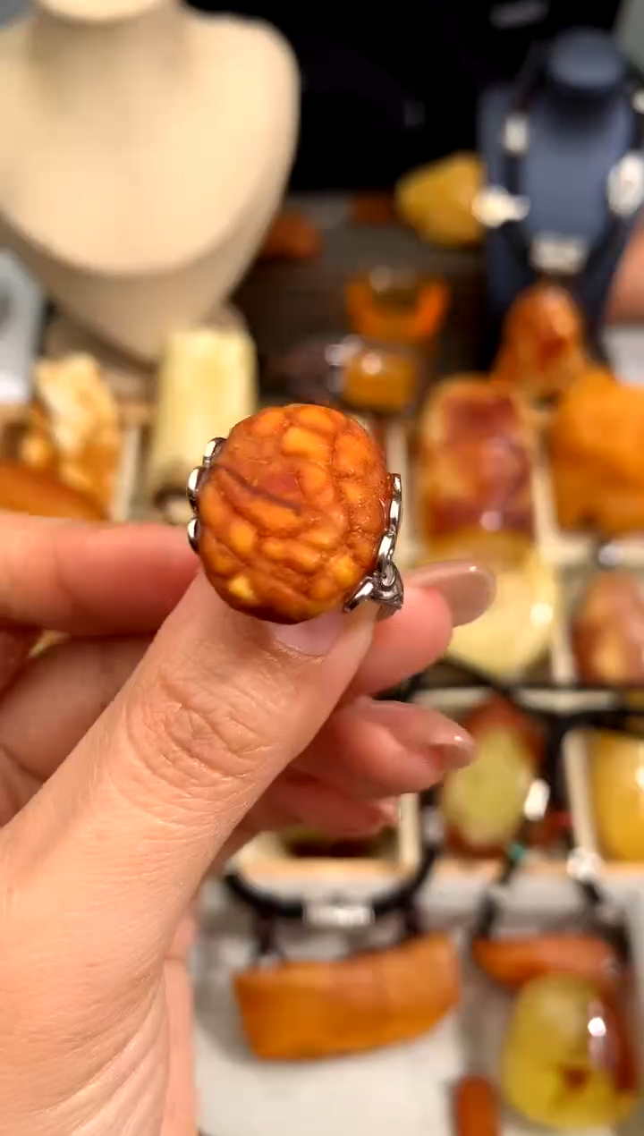 【闪购商品】蜜蜡裸石未镶嵌似玉