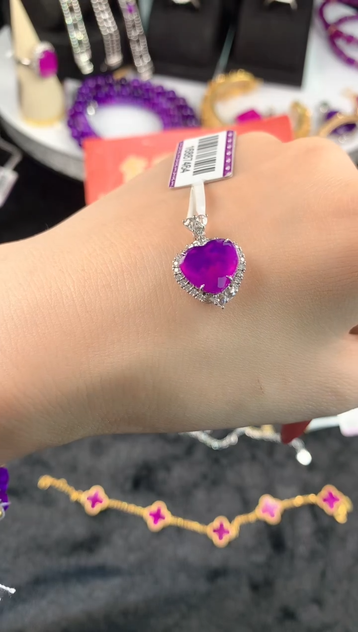 【闪购商品】苏纪石（舒俱来）.足金镶嵌舒俱来吊坠