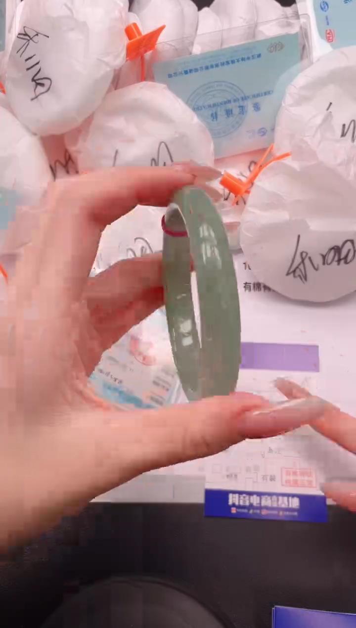 未镶嵌手镯石英质玉10V49-59