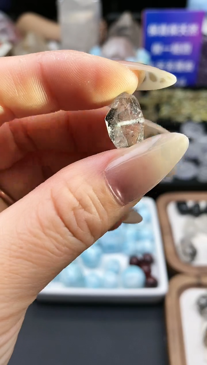 【闪购商品】水晶吊坠(不含链)未镶嵌167a多样性发其一/1.31/1个