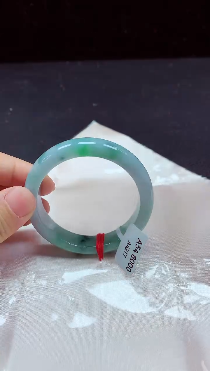 【闪购商品】翡翠手镯未镶嵌镯子54+