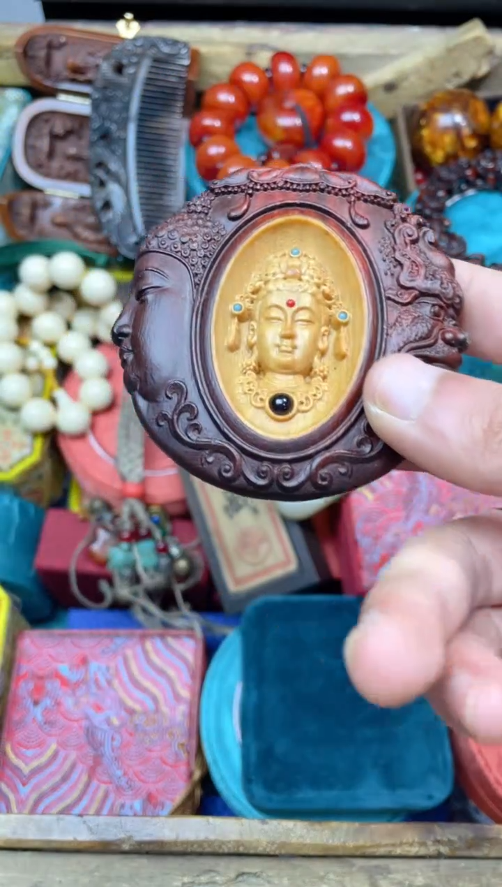 【闪购商品】大叶紫檀（黑酸枝木类）点击链接下单即可