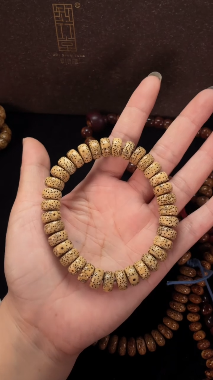 星月菩提手串精工级陈籽药片手串11*6