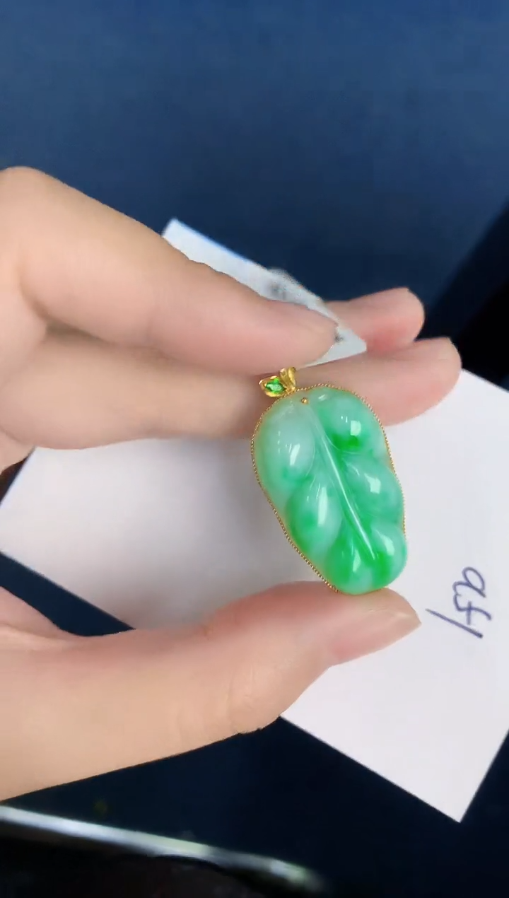 【闪购商品】翡翠颈饰18K金镶嵌000000000