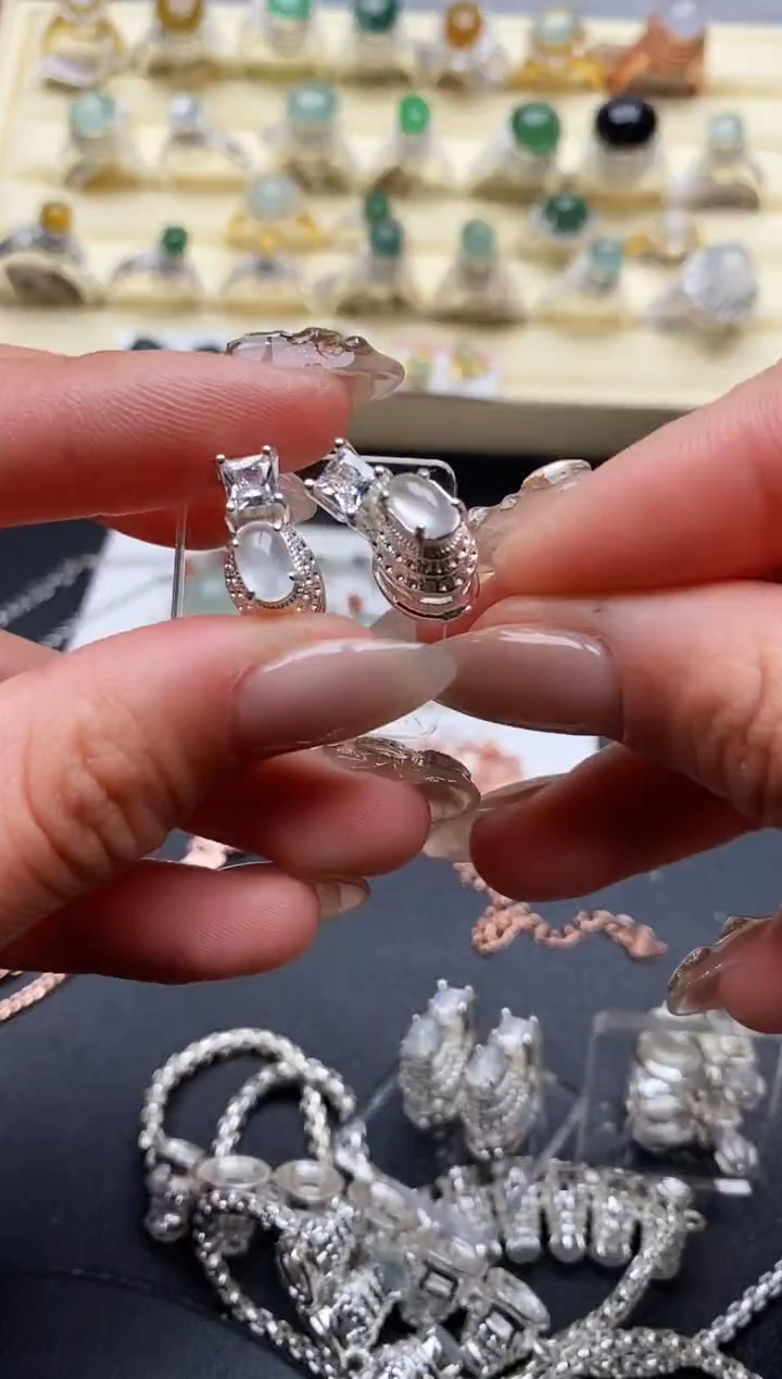 【闪购商品】翡翠耳饰未镶嵌缅甸翡翠3   8+9