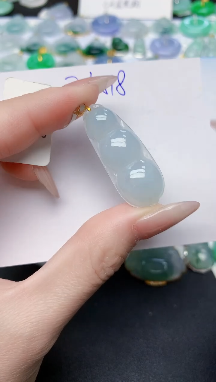 颈饰未镶嵌翡翠天然缅甸A货翡翠百元以上9元证书费自理