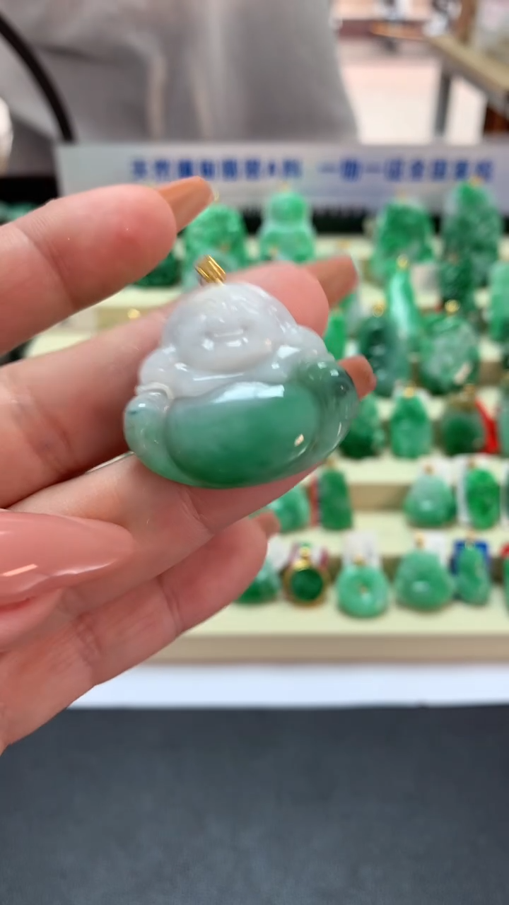 【闪购商品】翡翠吊坠(不含链)18K金镶嵌挂件