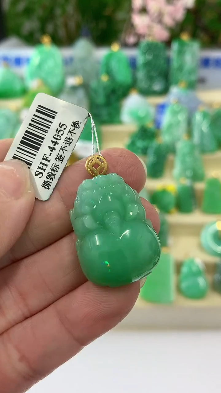 【闪购商品】翡翠颈饰18K金镶嵌挂件