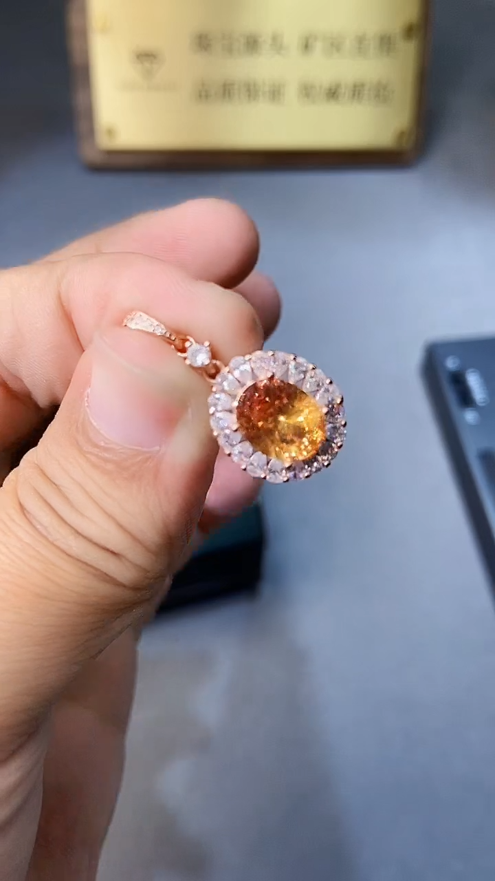 【闪购商品】彩色蓝宝石颈饰银S925镶嵌354