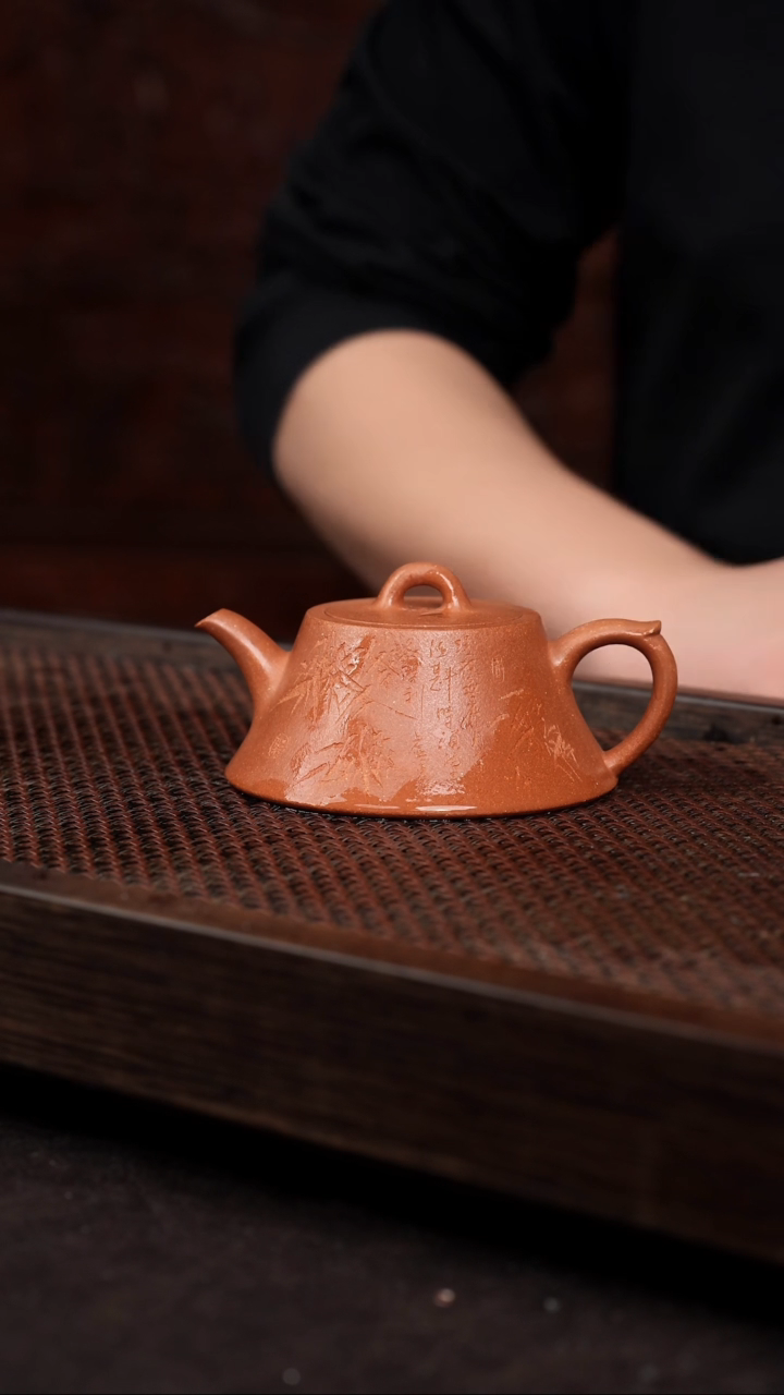 【闪购商品】紫砂茶壶五彩泥刻绘楚瓢