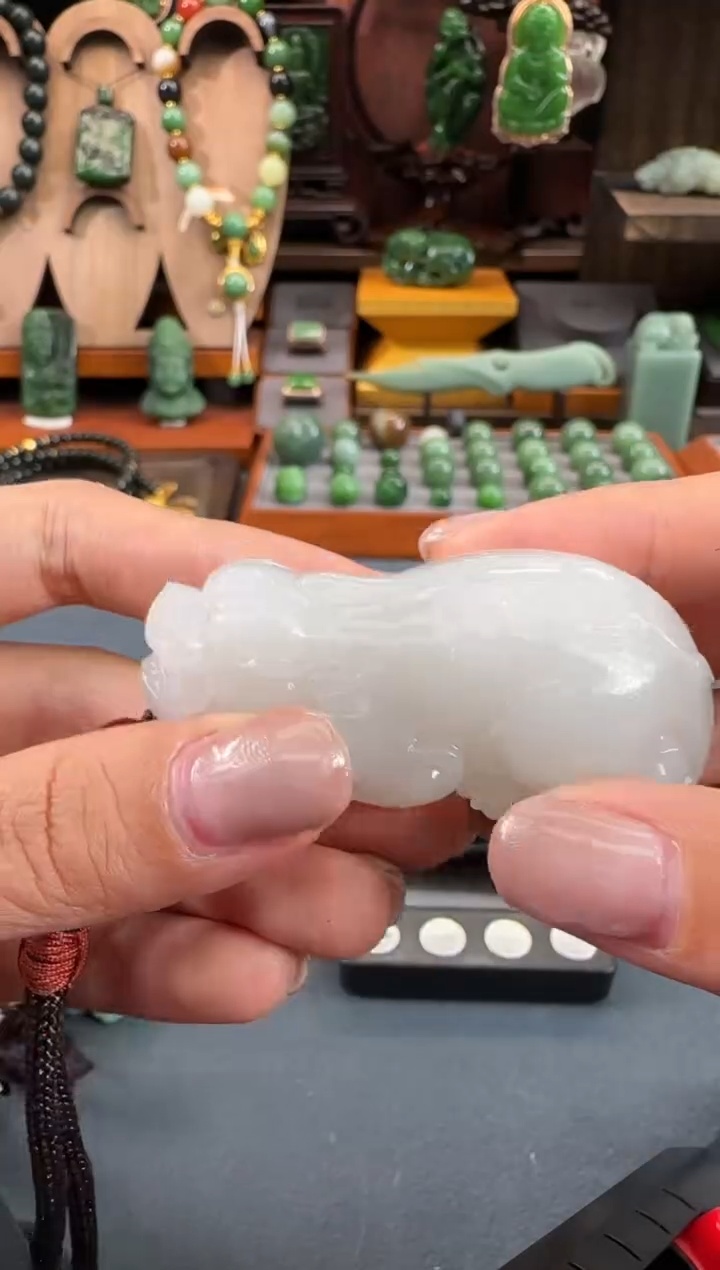 【闪购商品】和田玉吊坠未镶嵌1