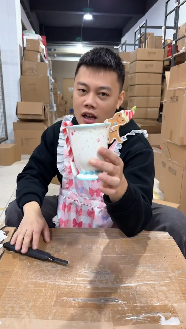 瓷片姜饼人一杯一勺