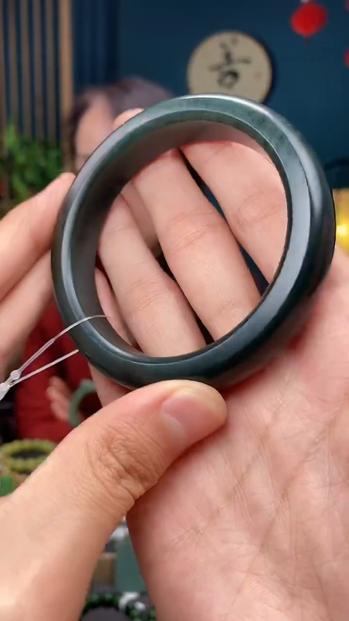 【闪购商品】和田玉手镯未镶嵌手镯61