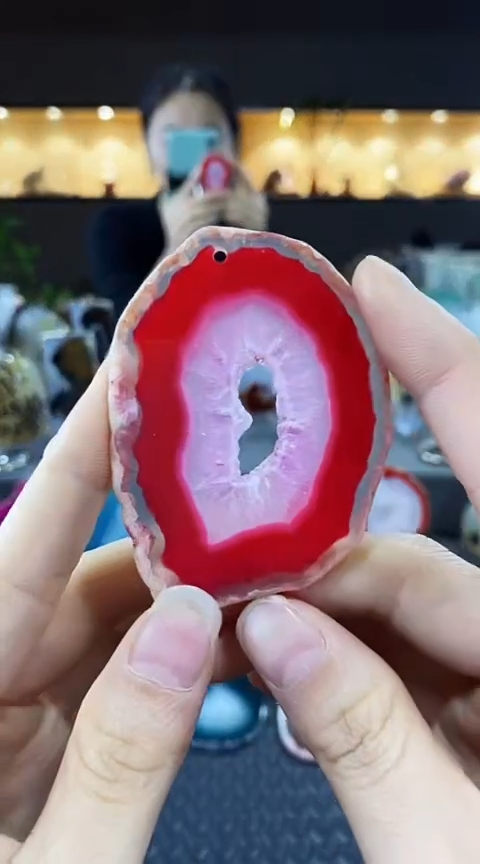 未镶嵌颈饰玛瑙/玉髓阿*哥玛瑙