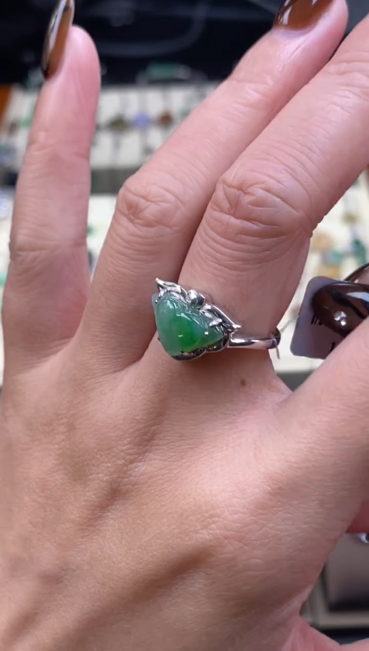 颈饰银S925镶嵌翡翠19266