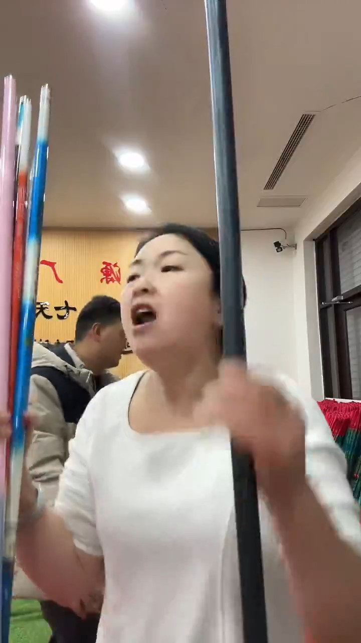 碳素4.5m样品竿随机发