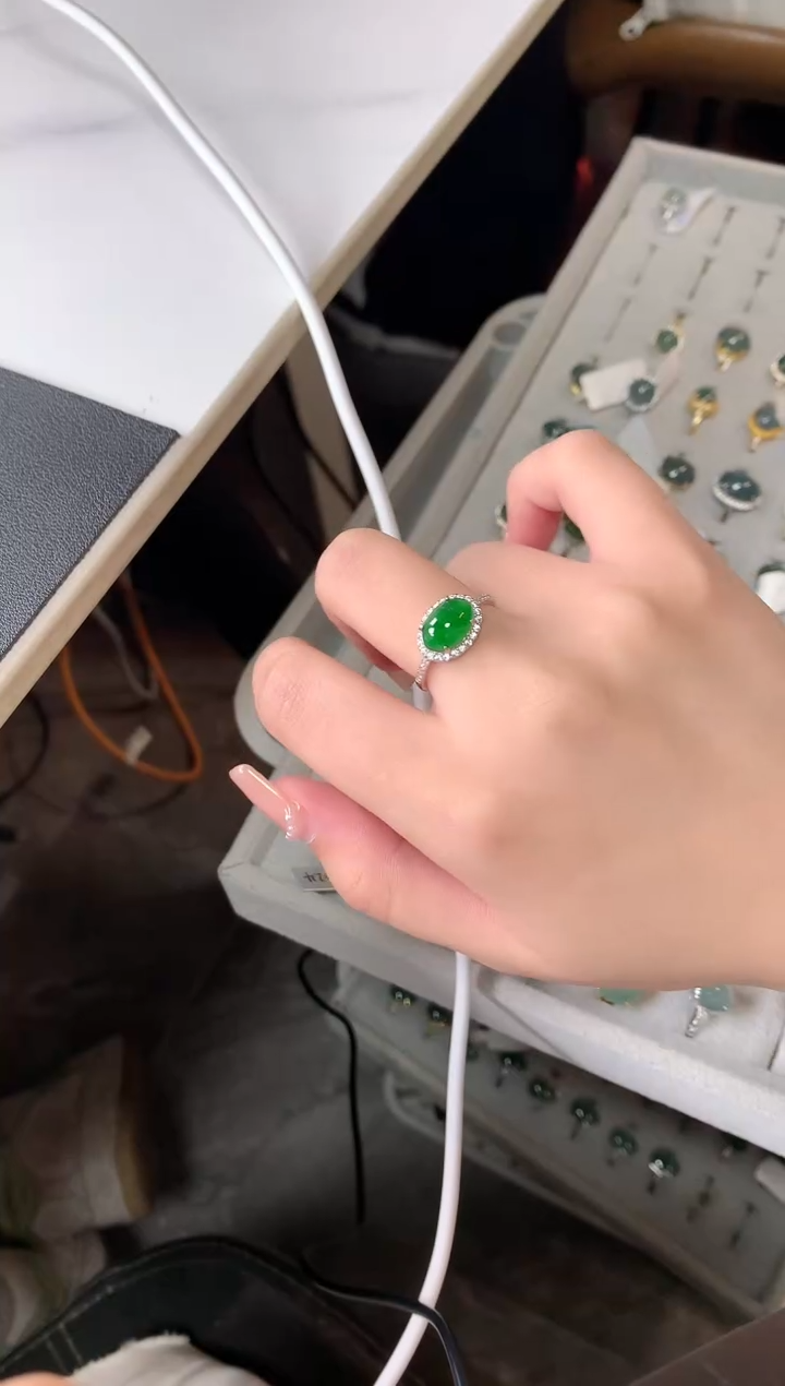 【闪购商品】翡翠戒指银S925镶嵌52141