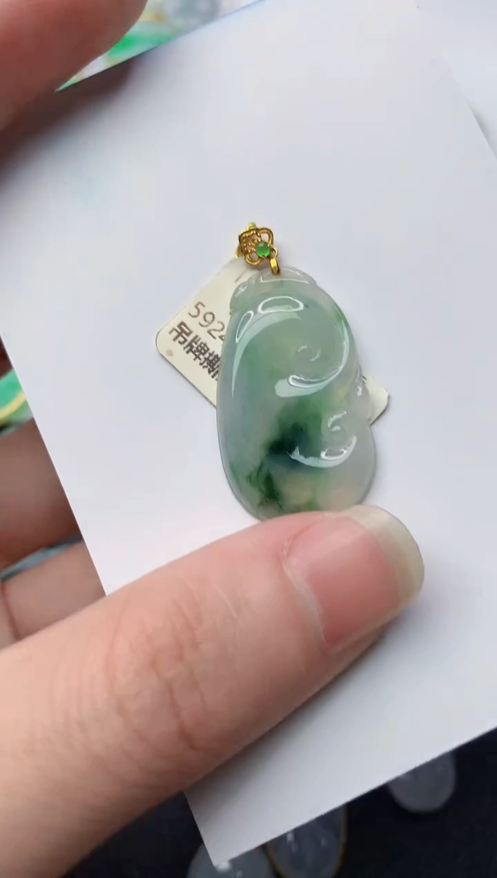 【闪购商品】翡翠颈饰18K金镶嵌91.........