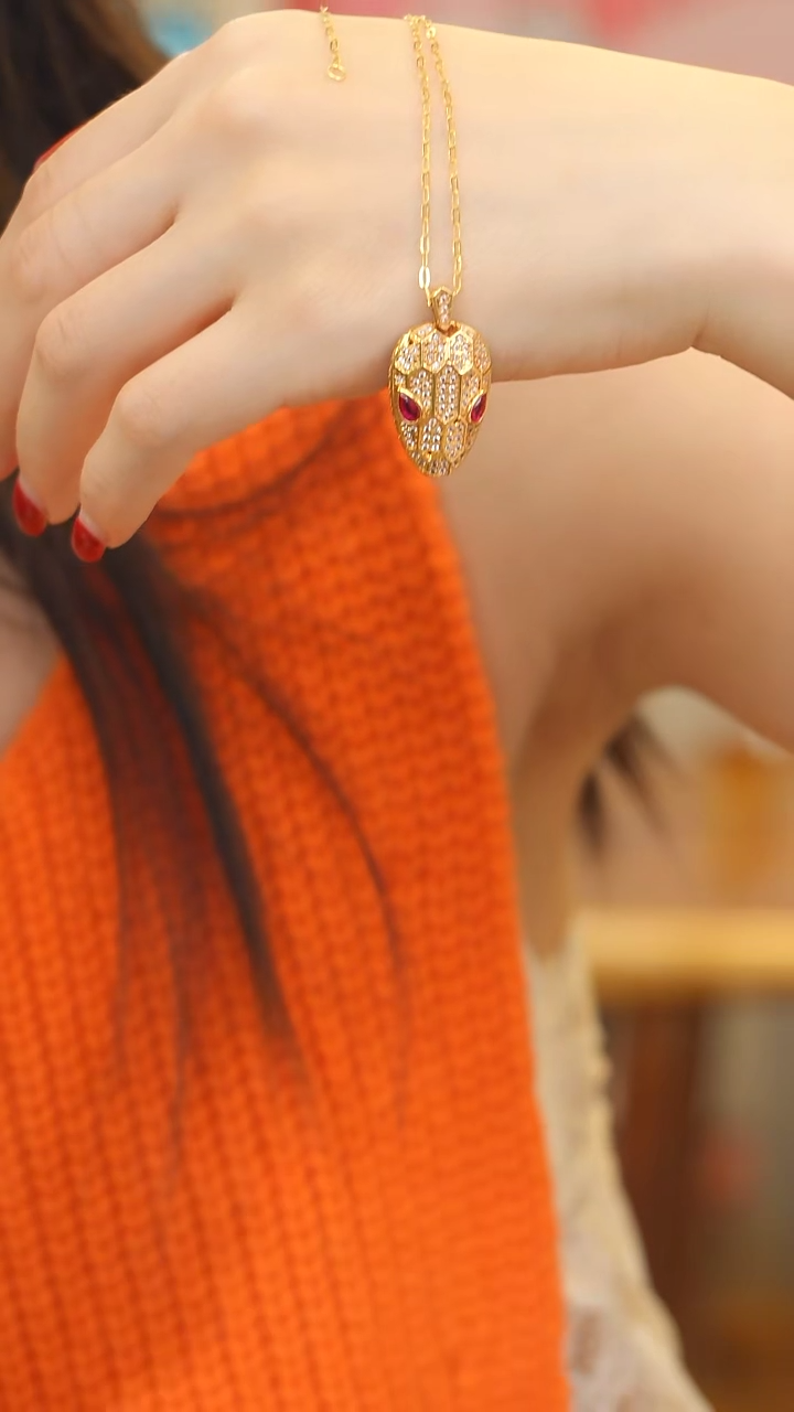 【闪购商品】玛瑙/玉髓项链18K金镶嵌项链