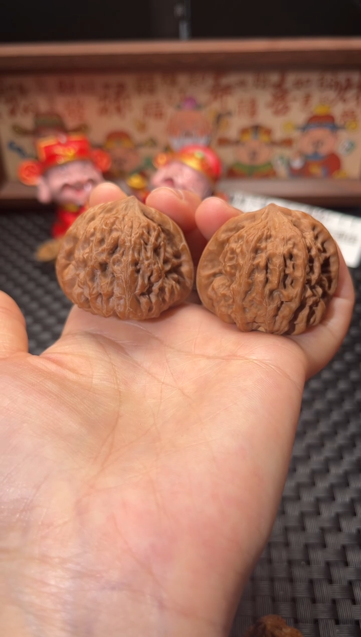 把件文玩核桃平谷凹底40