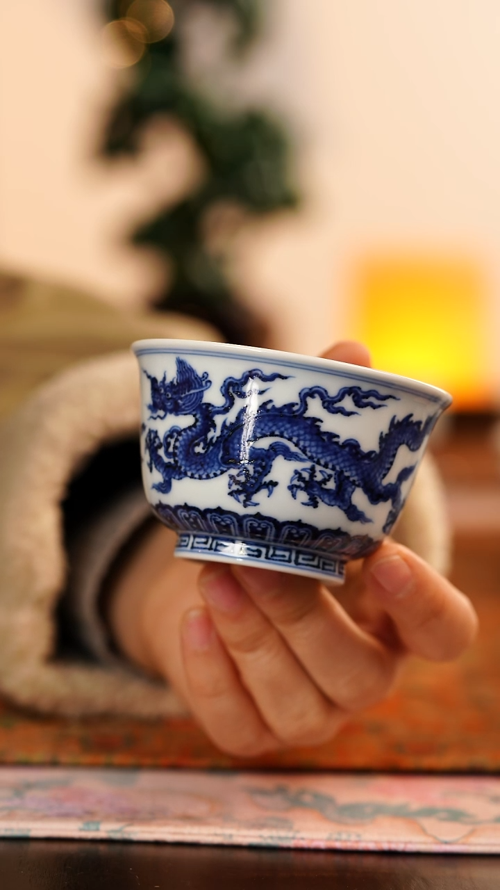 【闪购商品】松风馆双龙撇口杯