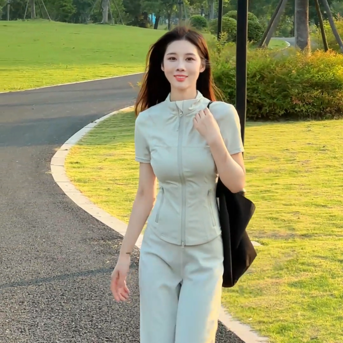 【15号】J35417Y1V夏季新款女显瘦健身运动上衣短款跑步瑜伽T恤MCY