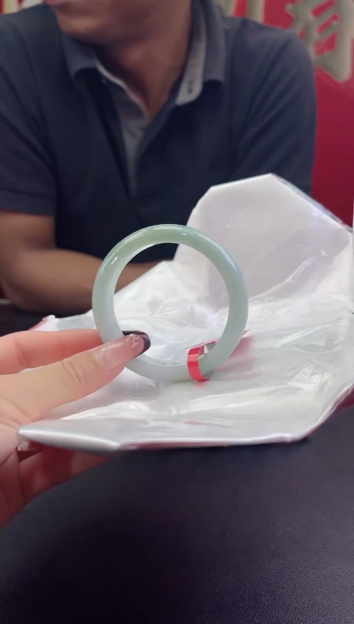 【闪购商品】翡翠手镯未镶嵌翡翠手镯（微瑕）13