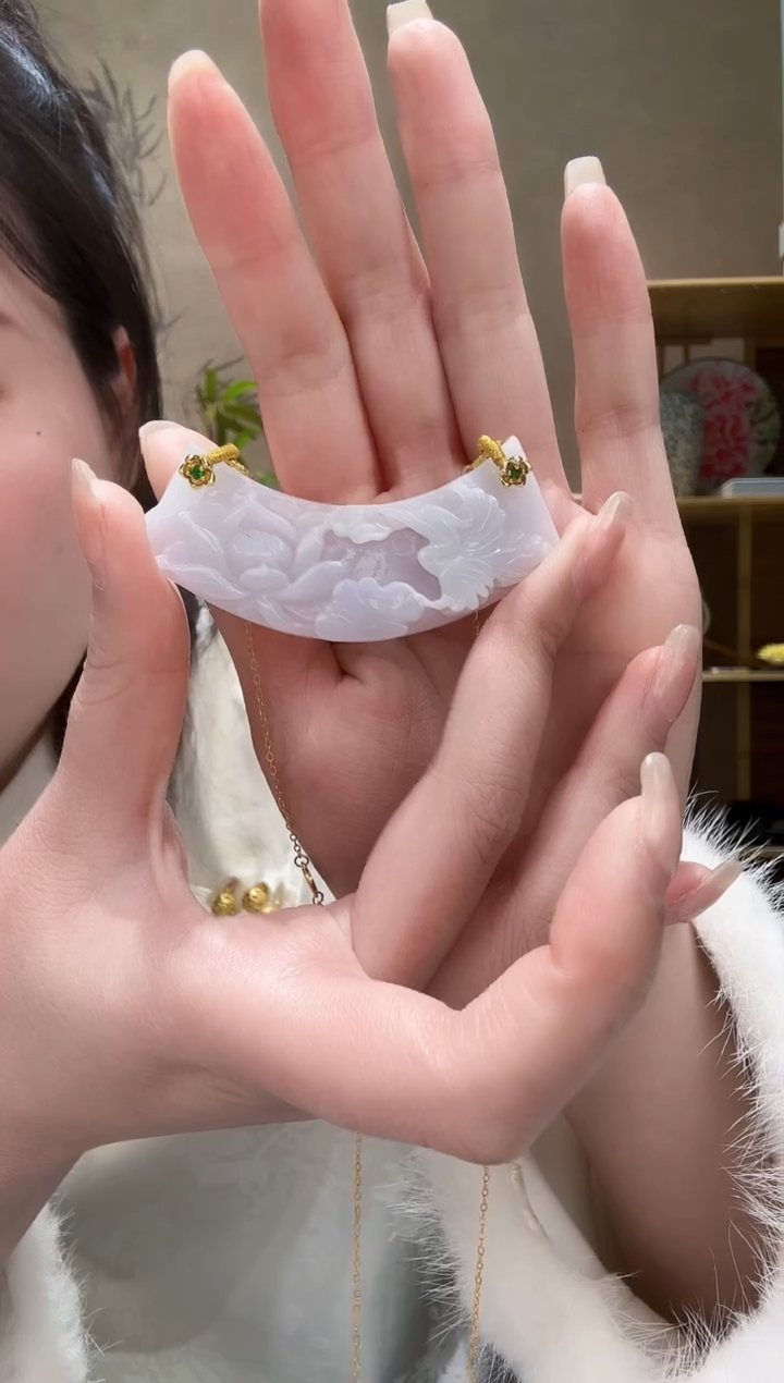 【闪购商品】翡翠颈饰未镶嵌吊坠