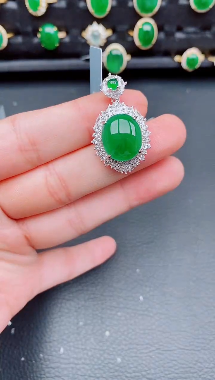 【闪购商品】翡翠颈饰银S925镶嵌天然a货翡翠272