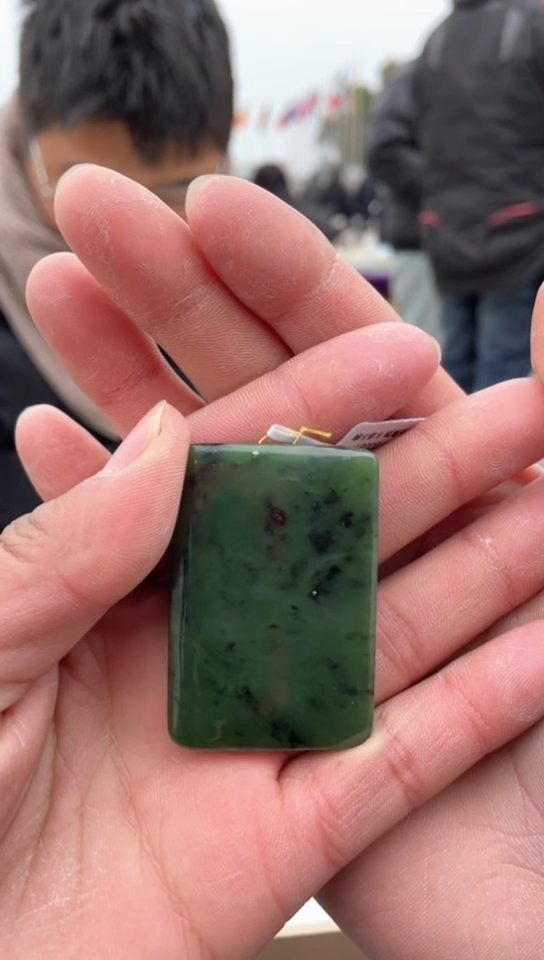 【闪购商品】和田玉【牛220】14未镶嵌9027