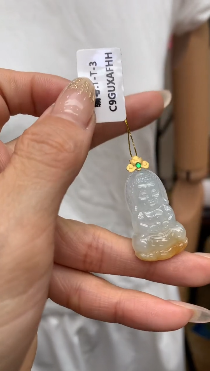 【闪购商品】翡翠颈饰18K金镶嵌宝宝佛