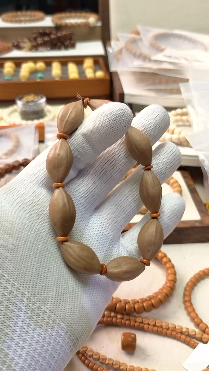 【闪购商品】橄榄核手串老油核橄榄核手串