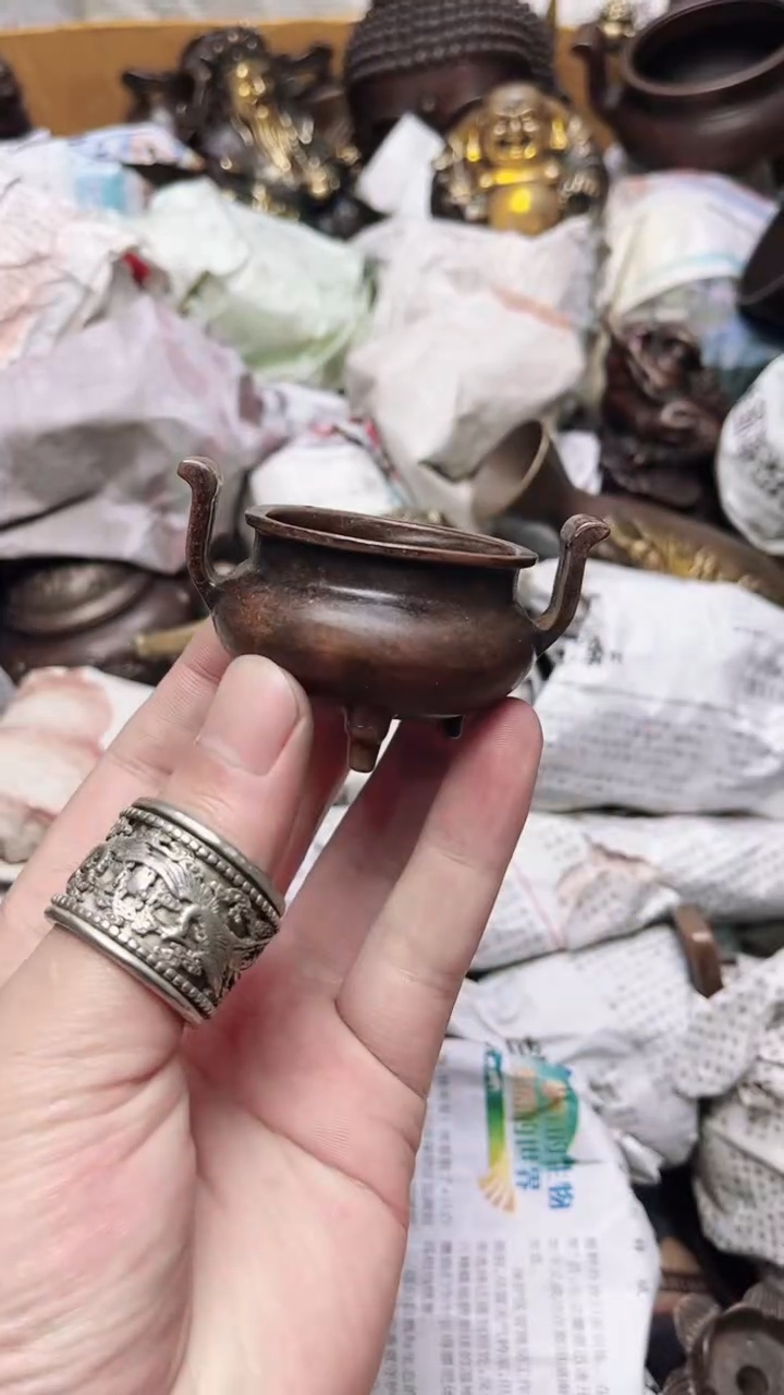 精美铜器，点击下单