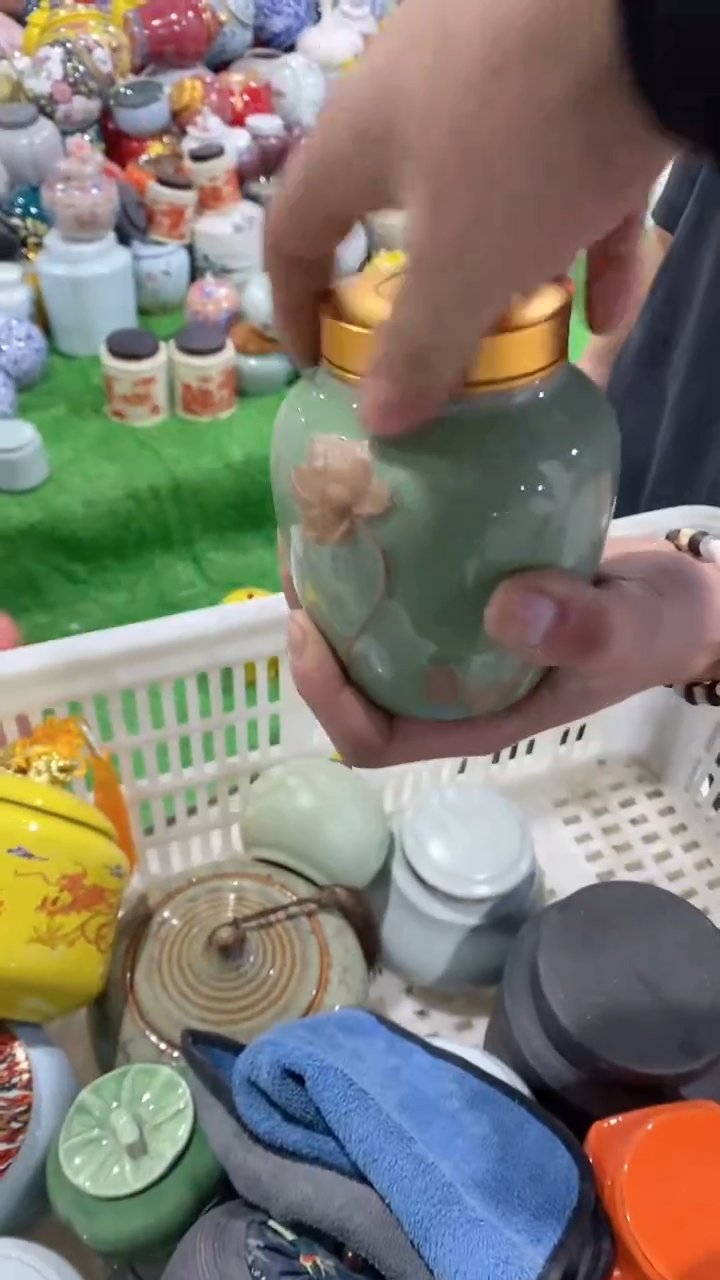 【闪购商品】罐陶瓷茶叶罐密封罐等