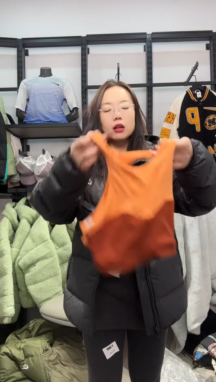 2309闪购编码 Nike/Jordan运动卫衣裤以直播间过款为准 尺码·M